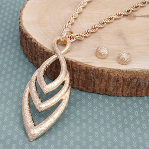 Pendant Thick Gold Rope Chain Marquise Necklace