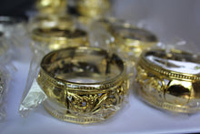 18 Plastic Bracelets in Gold