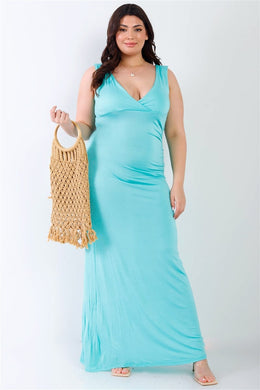Plus Sleeveless Maxi Dress V-neck 