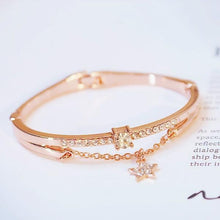 Wish Watches Luxury Women Watches Bracelet Set - Quartz Watch With Mesh Band - Beautiful Bracelet Included